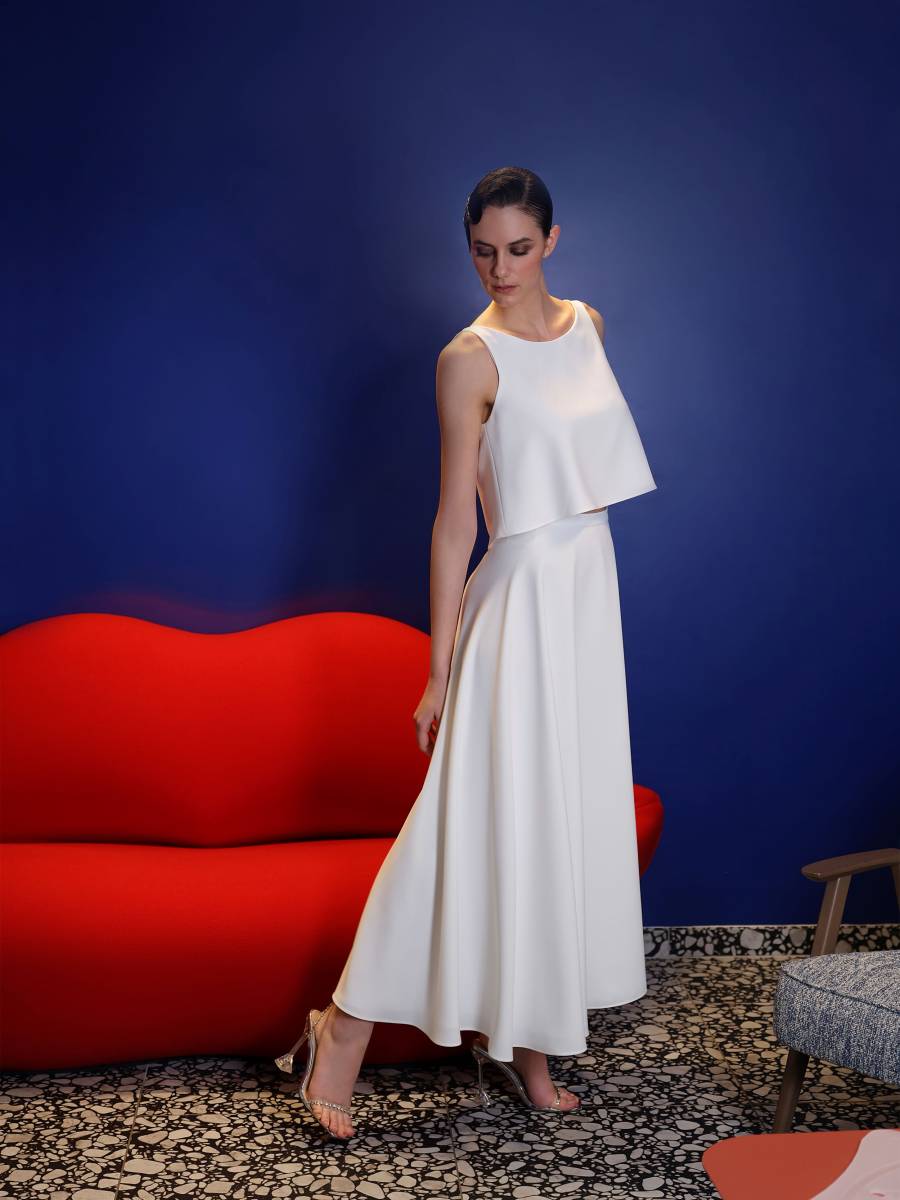 Antalya, une robe de mariée des Créations Bochet, pour une envie de robe très sobre, élégante, moderne