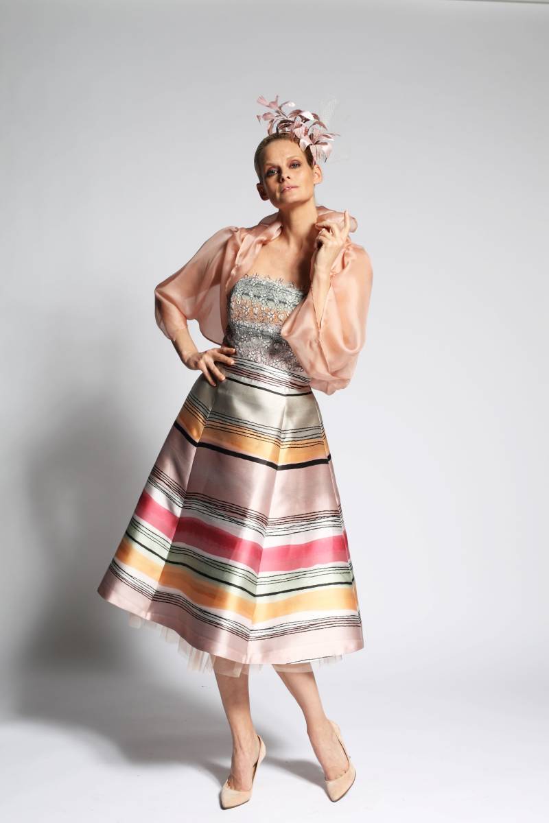 Robes bustier, jupe trapèze, style années 50, qui vous fait une taille de guêpe, Paule Vasseur 