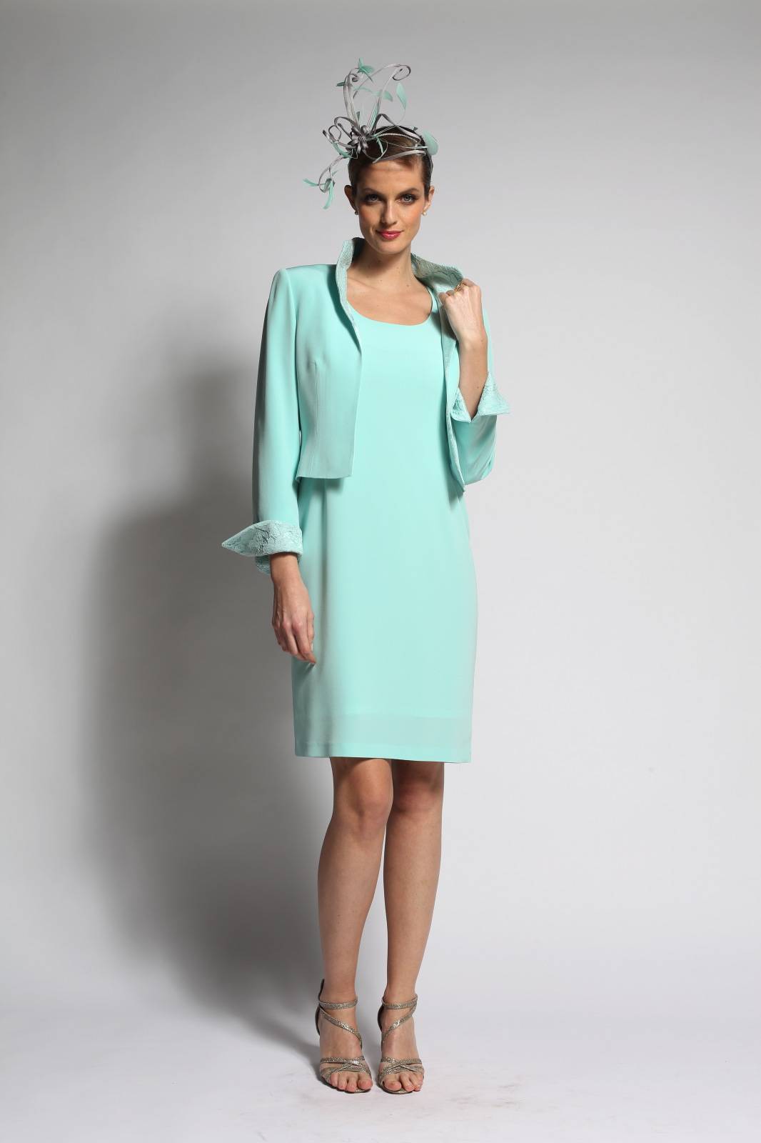 Où trouver proche de Limoge des robes de cocktail courtes, chic et élégantes pour un un grand mariage ?