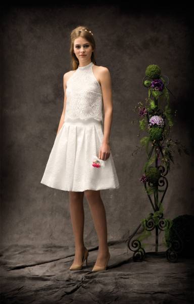 DESTOCKAGE des robes de mariées, derniers modèles pour petits et grands mariages chic, bohème, couture, champêtre.