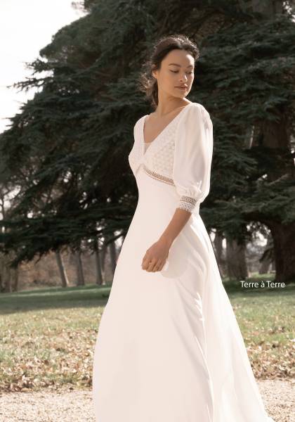Où trouver une robe de mariée élégante et pas chère à Bordeaux pour un mariage dans 2 mois ?